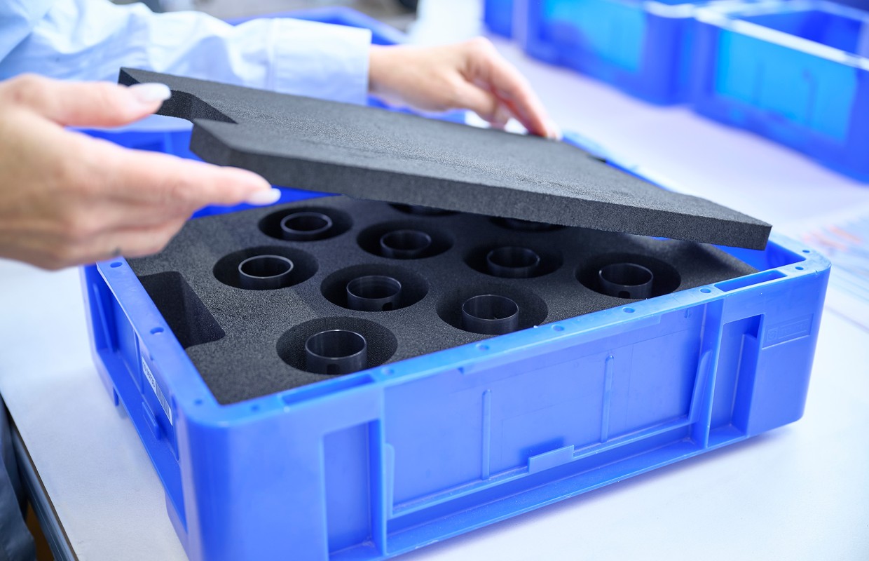 Schutzverpackungen gegen Partikel, Vibration & Feuchtigkeit cnc gefertigter Bauteile